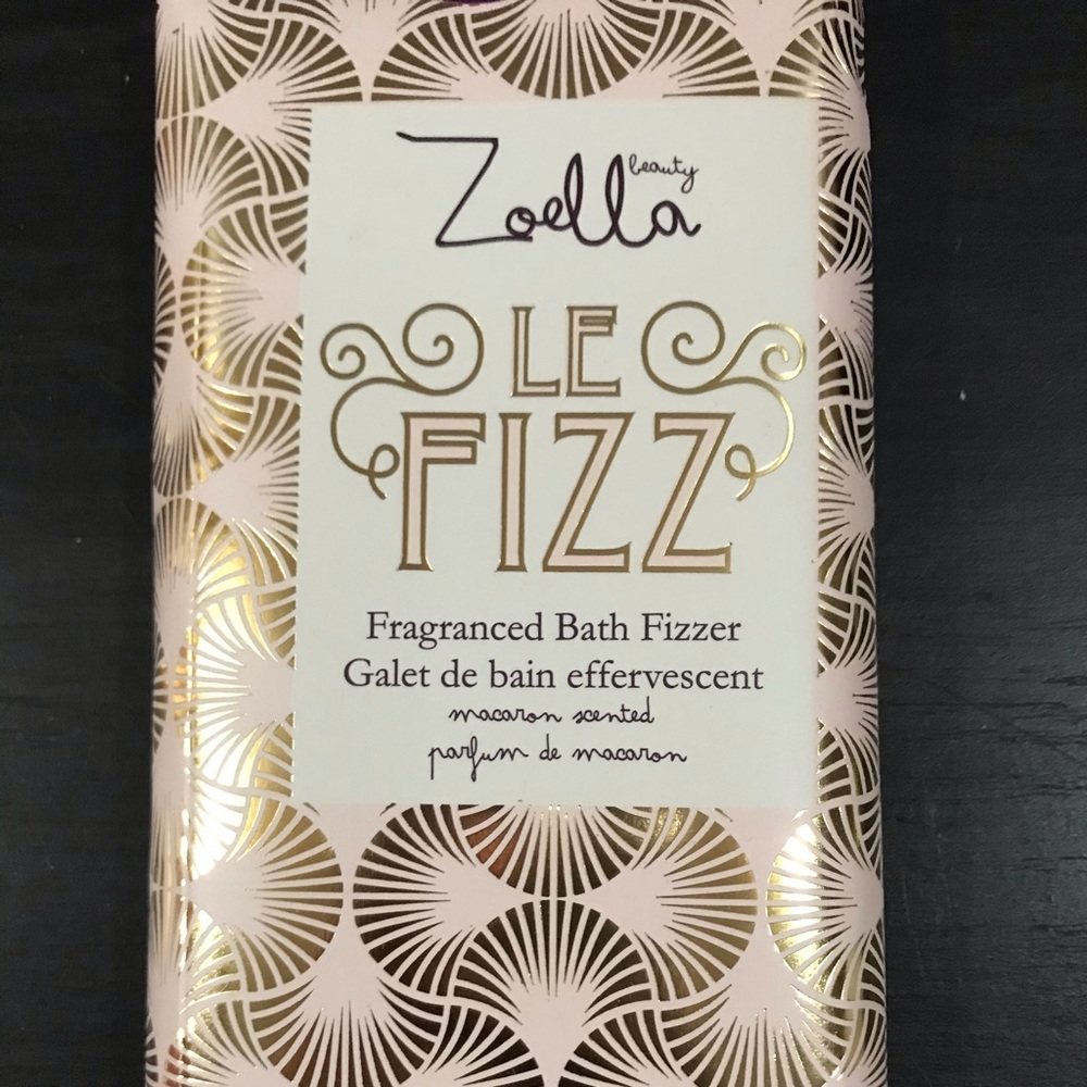 NWOT Fragrance bath fizzer 7 oz